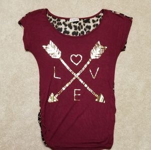 Free Kisses top